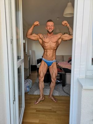 1 9
